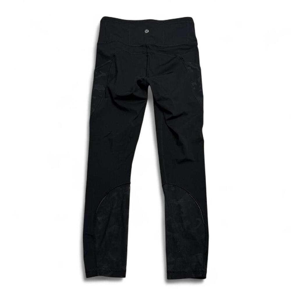 Lululemon Fast and Free Crop 23" *Mesh Black / Camo Emboss Rotated Black size 4 - Picture 2 of 7